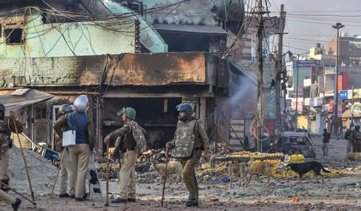 Delhi riots: Court allows framing of charges against former AAP councilor Tahir Hussain, others