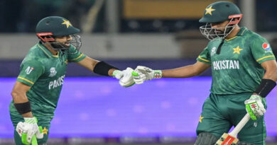 T20 WC: Pakistan beat India by 10 wickets
