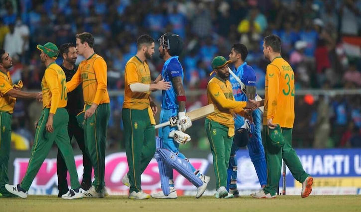 India beat South Africa by eight wickets in first T20I