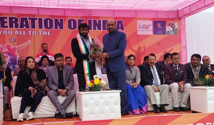 44th Sub-Junior National Volleyball Championship: Olympic medalist Yogeshwar Dutt told the players to play with full vigor with protection from cold