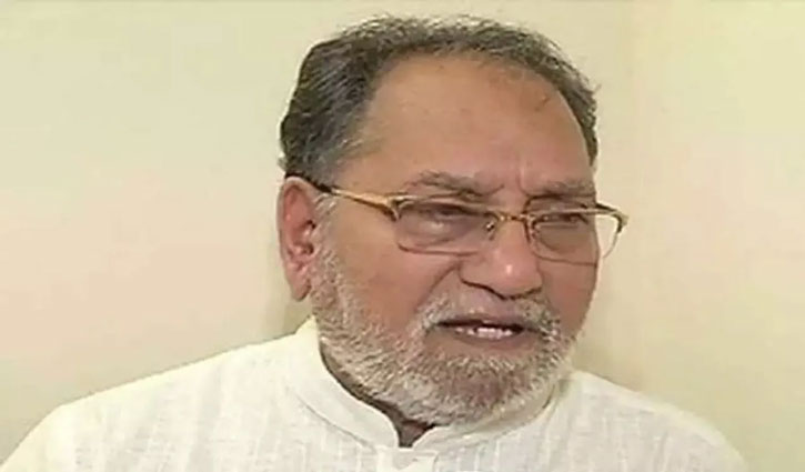 Former Congress MP's controversial comment on CM Yogi's dress, said- "Don't wear saffron, be modern"