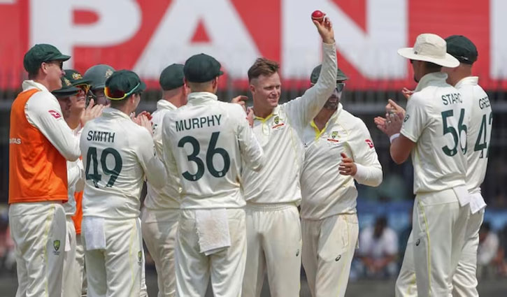 Indian batting falters on first day of Indore Test, Australia gets significant lead