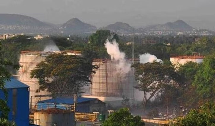 Gas leak in Ludhiana factory; 4 killed, many feared buried