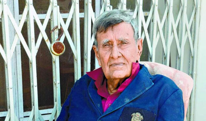 Former India all-rounder Salim Durani passed away at the age of 88
