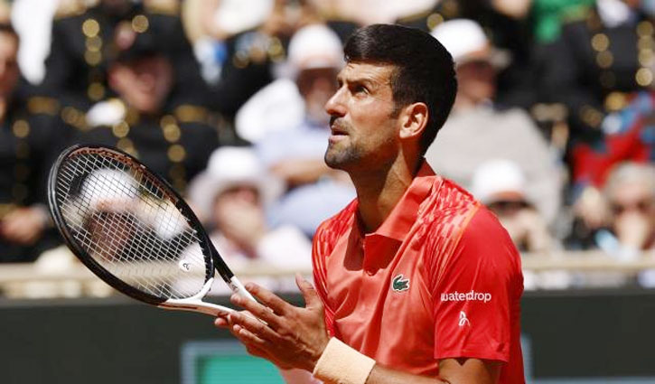 French Open tournament director Amelie Mauresmo warns Novak Djokovic, 'stay away from political comments'