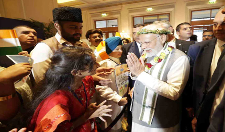 Indians warmly welcome PM Modi in Athens; Know what is his full program in Greece