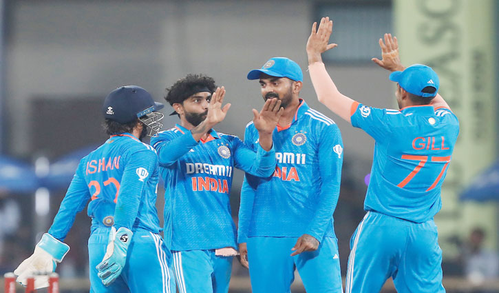 The team that defeats India will win the World Cup: Michael Vaughan