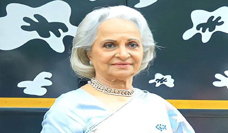 Waheeda Rehman donated her film memorabilia to the Film Heritage Foundation.