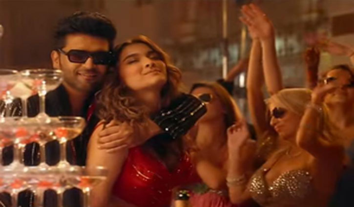 Teaser of 'Kuch Khatta Ho Jaye', a unique and complicated love story of a couple from Agra, released