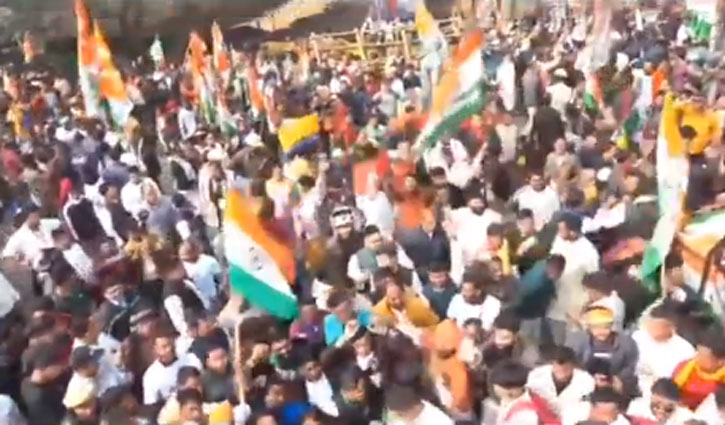 Rahul Gandhi's Bharat Jodo Nyay Yatra was prevented from entering Guwahati city, clash between Congress workers and police