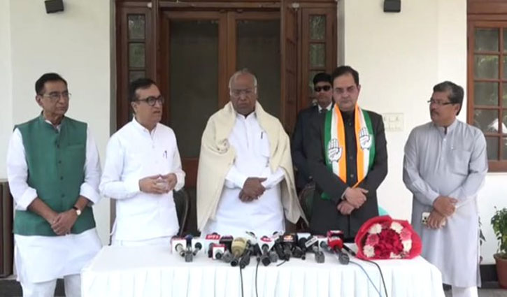 Big blow to BJP in Haryana, Hisar MP Brijendra Singh joins Congress