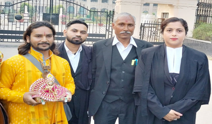 Letter to the Archaeological Survey of India to take out the idols of the original sanctum sanctorum of Lord Krishna's birthplace from the stairs of the Agra Mosque