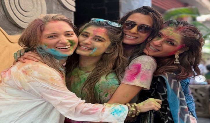Tamannaah Bhatia and Rasha Thadani had a blast on Holi, Vijay Verma kept watching from a distance