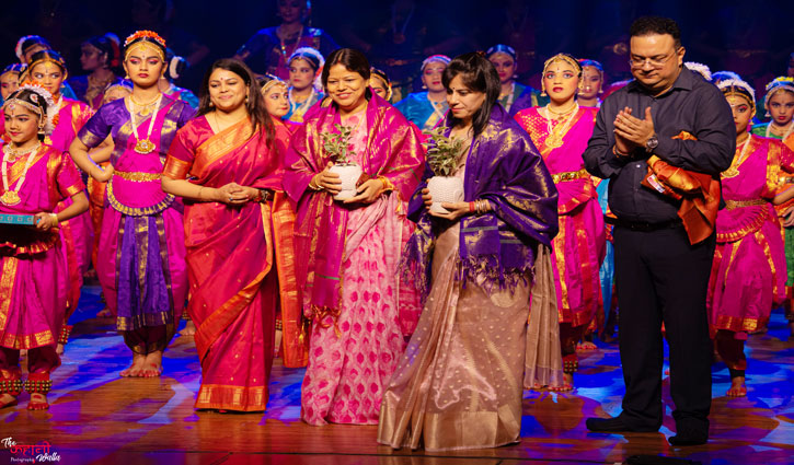 The magic of Indian dance was reflected in Trikaya Dance Foundation's presentation 'Colors of India'