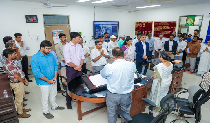 UAE doctor's ₹6 crore help reaches families of deceased medical students, doctors and injured as first aid after Air India crash