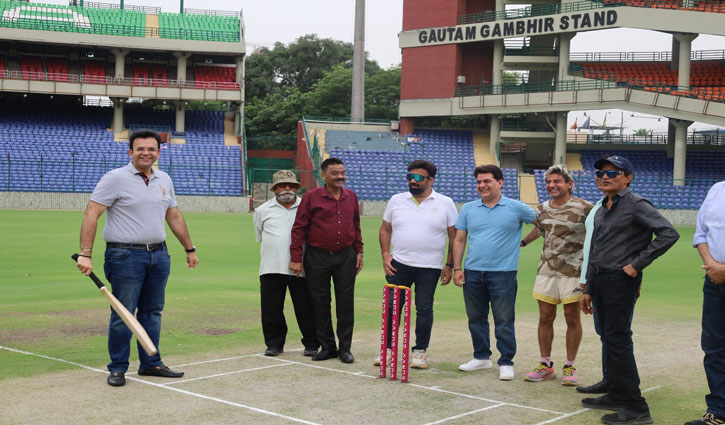 Siddharth's stormy century and Raj Sahni's deadly bowling led Rajinder Nagar Colts to a stunning victory