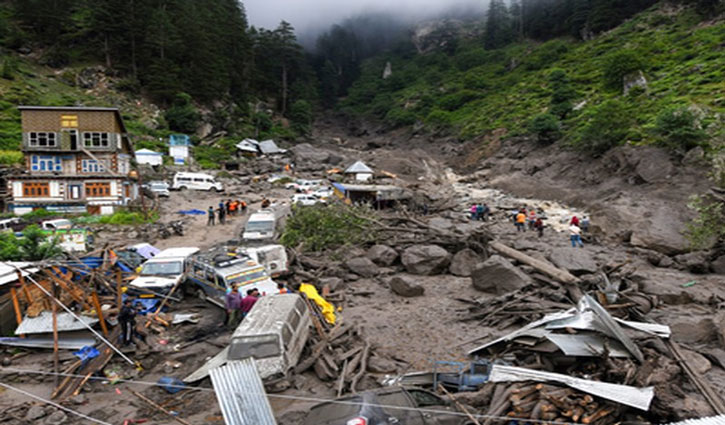 Heavy rains, landslides and cloudbursts in Jammu and Kashmir, 11 people including seven members of the same family died