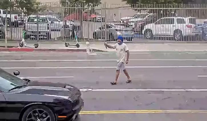 US cops shoot dead Sikh man performing gatka on road, release footage