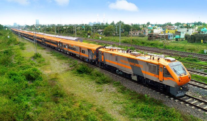 Union Railway Minister Ashwini Vaishnaw flagged off 7 new trains including three Amrit Bharat Express from Bihar