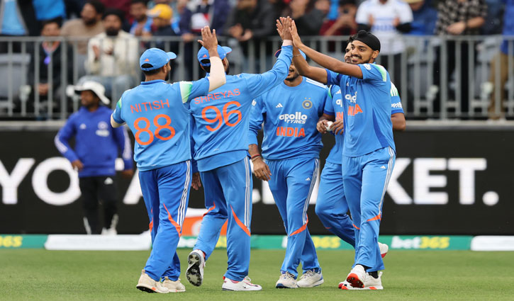 Australia beat India by seven wickets in the first ODI via the Duckworth-Lewis method.