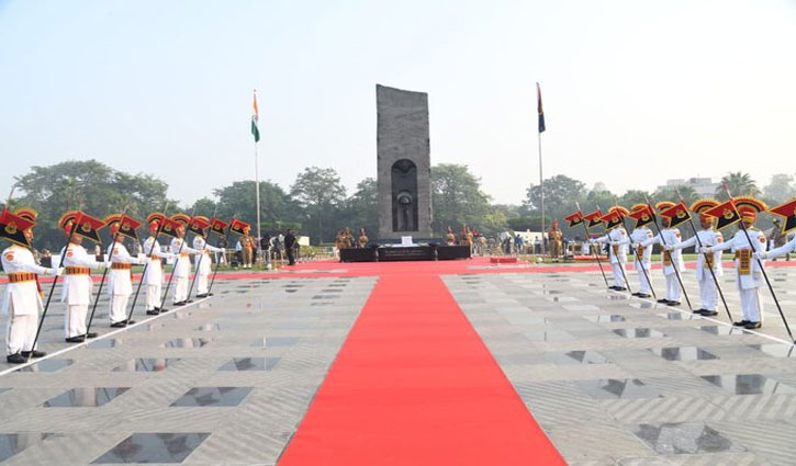 Prime Minister Modi and several ministers paid tribute to the martyred soldiers on Police Memorial Day.