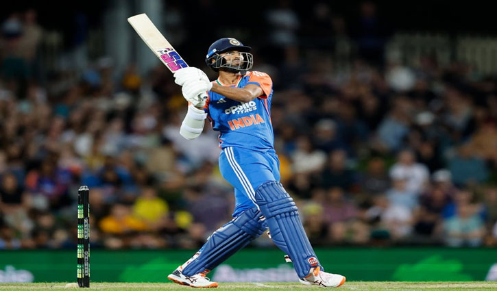 Washington Sundar's brilliant batting helped India beat Australia by five wickets to level the T20 series.