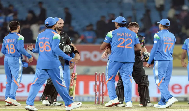 Gill said, "Not getting wickets in the middle overs makes things very difficult."