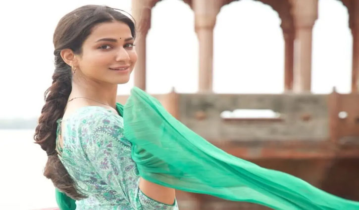 The love hidden in a childhood kite: Amandeep Sidhu of 'Ganga Mai Ki Betiyan' shares a special memory.