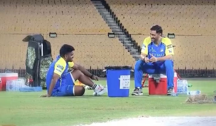 IPL 2026: Video of Sanju Samson and MS Dhoni's meeting at the CSK camp goes viral.