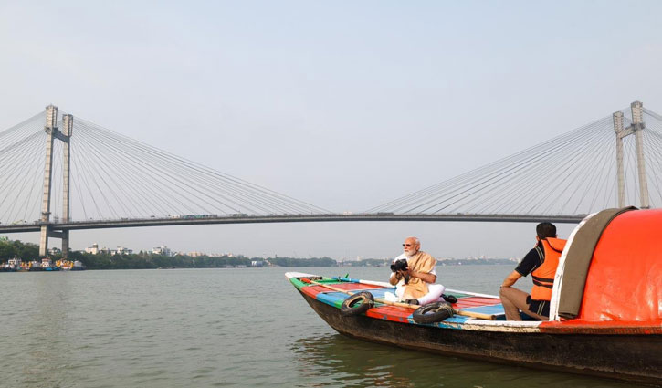 The Ganges Flows Through the Soul of Bengal: PM Modi's Boat Journey on the Hooghly River