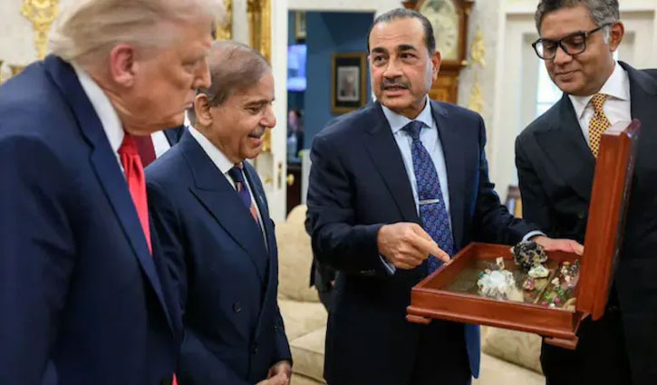 Trump's Big Credit To Asim Munir, Shehbaz Sharif For Iran Ceasefire
