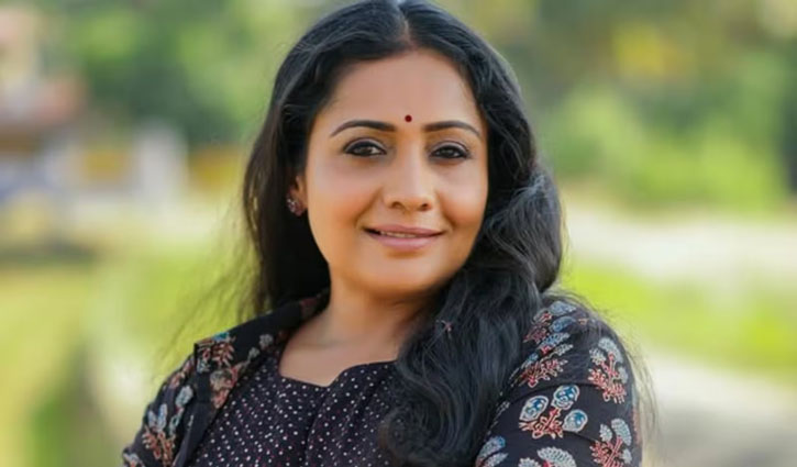 Wasted 17 Years of Life on Three Foolish Marriages: Malayalam Actress Meera Vasudevan