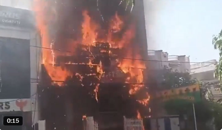 Demolition ordered in 2016, ownership changed multiple times: 15 killed in Lucknow building fire