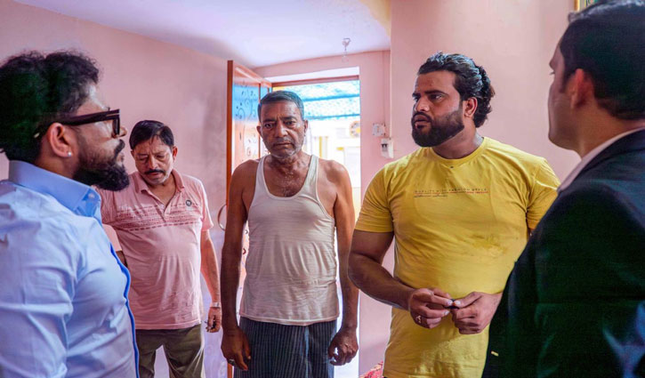 Relief aid worth ₹2.6 crore from UAE-based Indian entrepreneur Dr. Shamsheer Vayalil has reached the families of the victims of the Dubai road accident in Telangana and Uttar Pradesh.
