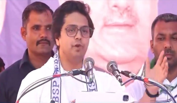 BSP attacks BJP government: 'Over 4 lakh posts vacant in UP; youth's future affected by paper leaks.'