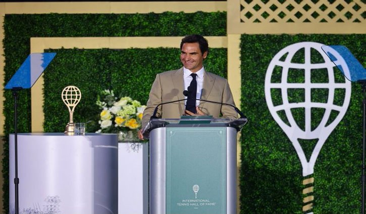 Roger Federer inducted into the Tennis Hall of Fame; wife Mirka's speech was moving.