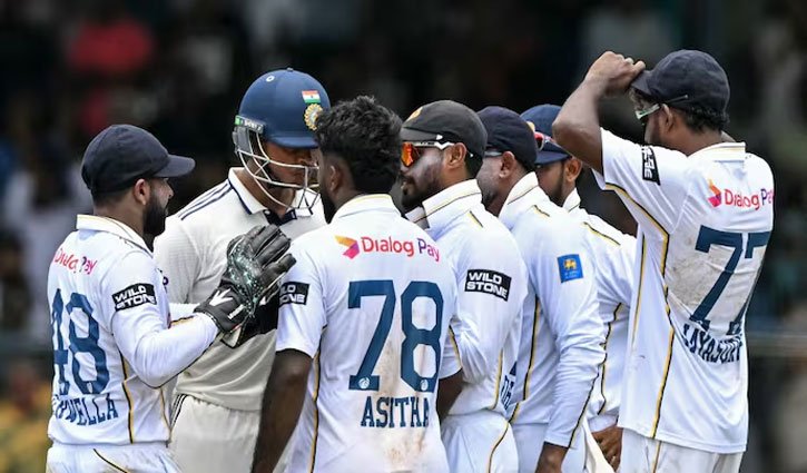 After getting out, Yashasvi Jaiswal bumped heads with Asitha Fernando
