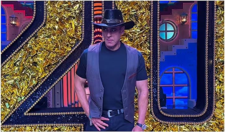 Salman Khan lashed out at the paparazzi over requests for photos on the sets of Bigg Boss 20