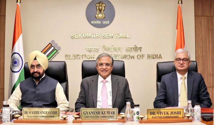 Opposition attacks ECI; Commission clarifies stance on claims regarding Election Commissioners' dissent.