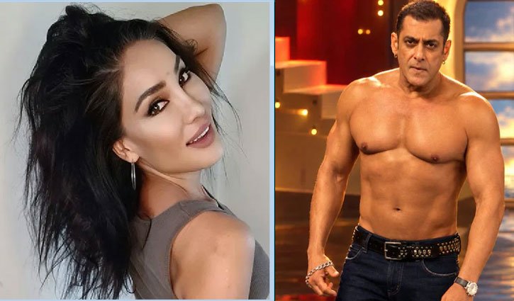Salman is a hypocrite and an idiot: Sofia Hayat slams Salman Khan for going shirtless on Bigg Boss 20.