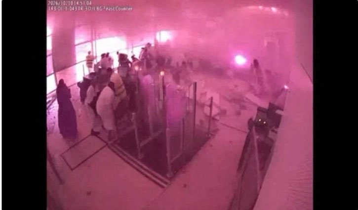 Footage of a missile striking Riyadh airport has emerged; at least 13 people have died.