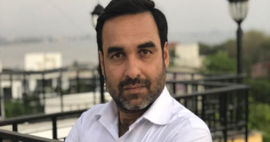 Actor Pankaj Tripathi voluntarily steps down from the post of 'National Icon' of Election Commission