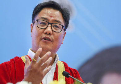 Congress tweets Rahul Gandhi's picture with the caption "Savarkar Samjha Kya", Rijiju said - don't insult the great personality