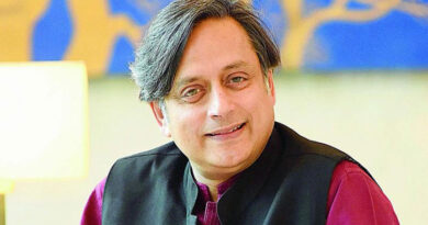 Shashi Tharoor, Ashok Gehlot in phase of Congress President's post: Sources