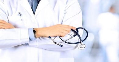 CBI arrested 9 people including two doctors of Delhi's Ram Manohar Lohia Hospital on bribery charges.