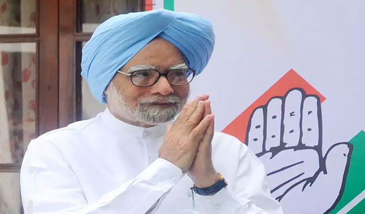 Narendra Modi is the first Prime Minister to lower the dignity of public discourse: Manmohan Singh