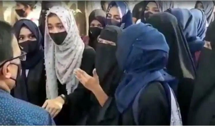 Tripura: Girls coming to school wearing hijab stopped, boy thrashed for protesting