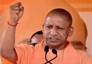 CM Yogi attacks the opposition in Pratapgarh; raises questions regarding the Ram Mandir donation theft case and the Waqf land dispute