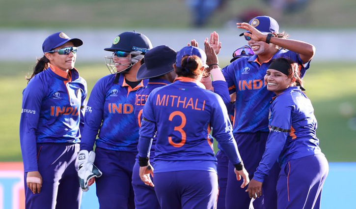 Women's World Cup: India beat Pakistan by 107 runs