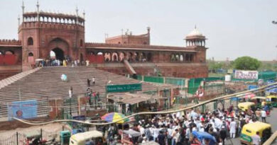 Prophet controversy: Two people were arrested for protesting in front of Jama Masjid
